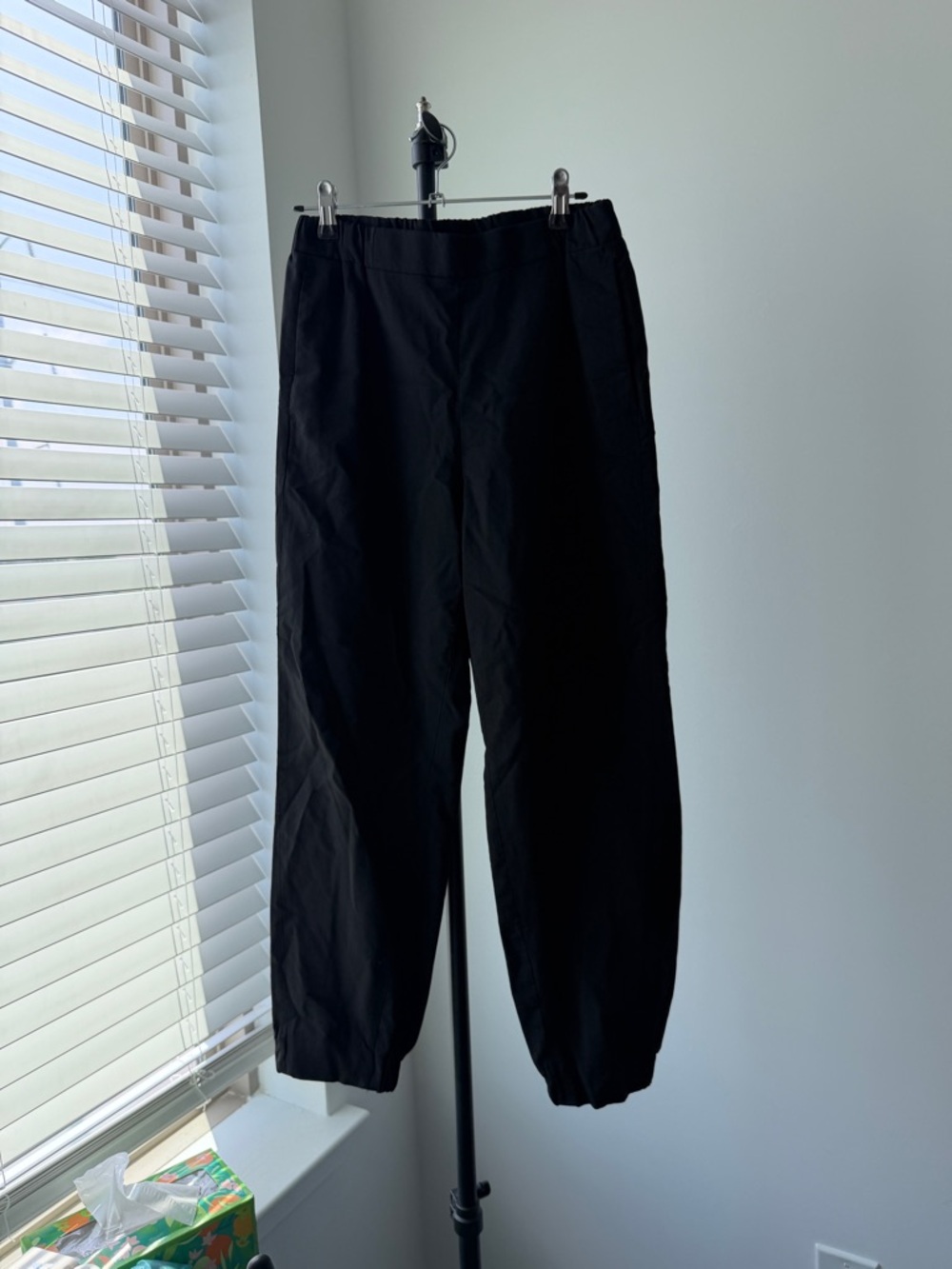 COS Black Cropped Elastic-Waist Women’s Pants